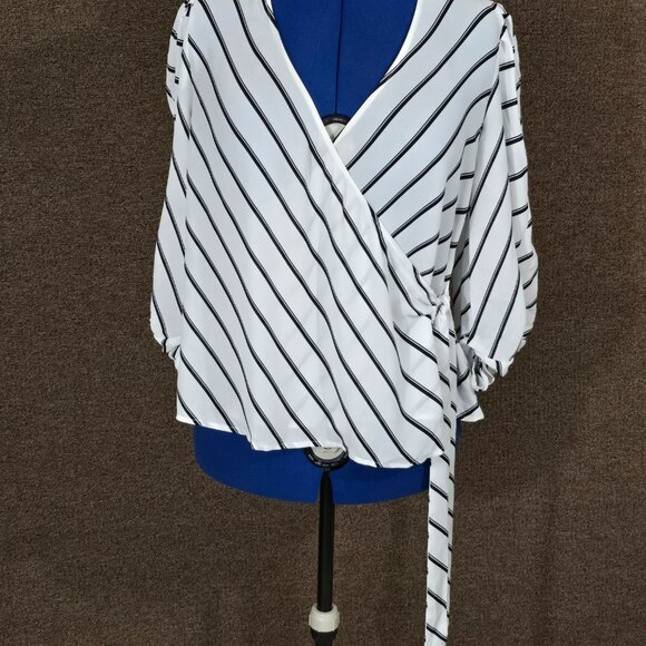 Worthington Stripped Wrap Blouse PL White and Black- Pre-Owned - Picture 5 of 7